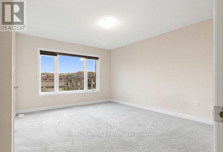 109 - 585 Colborne Street E Property Photo 16