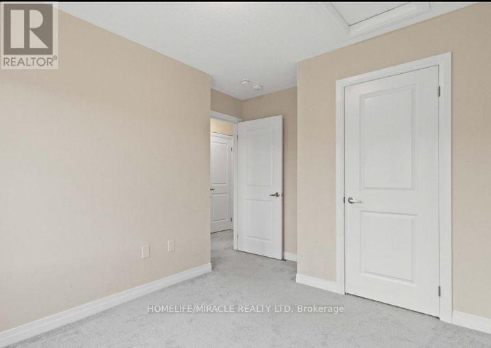 109 - 585 Colborne Street E Property Photo 23