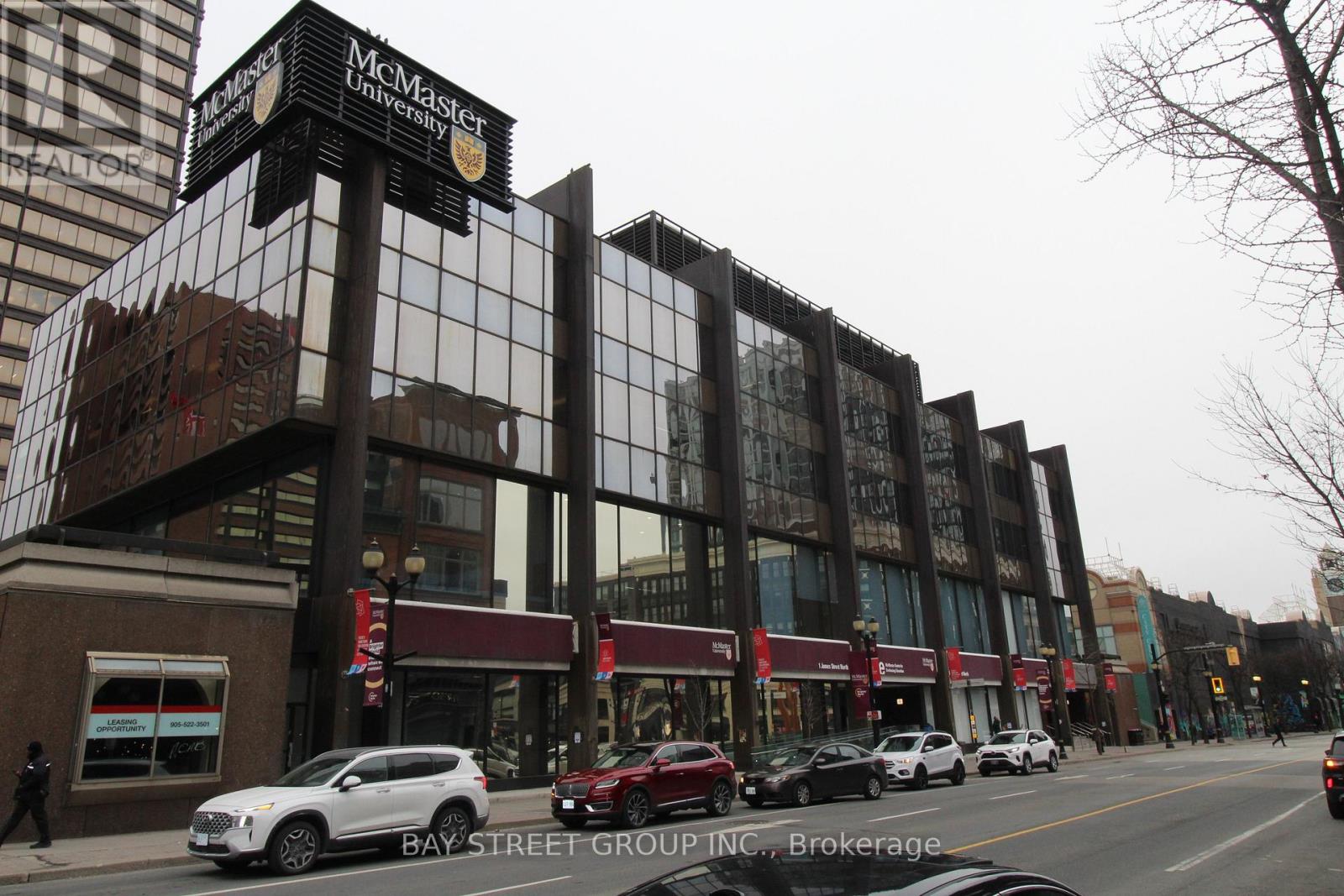 6 James Street N Property Photo 2