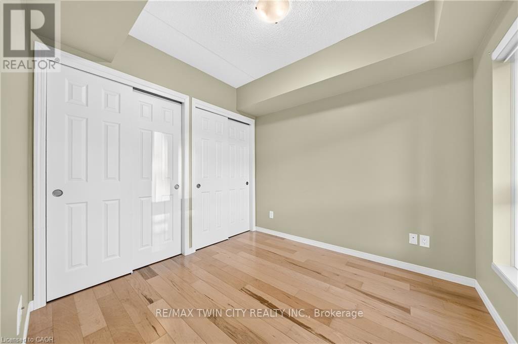 203 - 155 Water Street S Property Photo 20