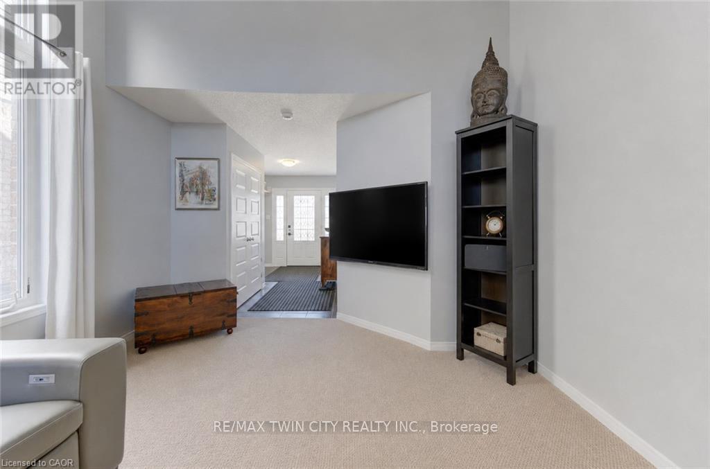 232 Cranbrook Street Property Photo 7