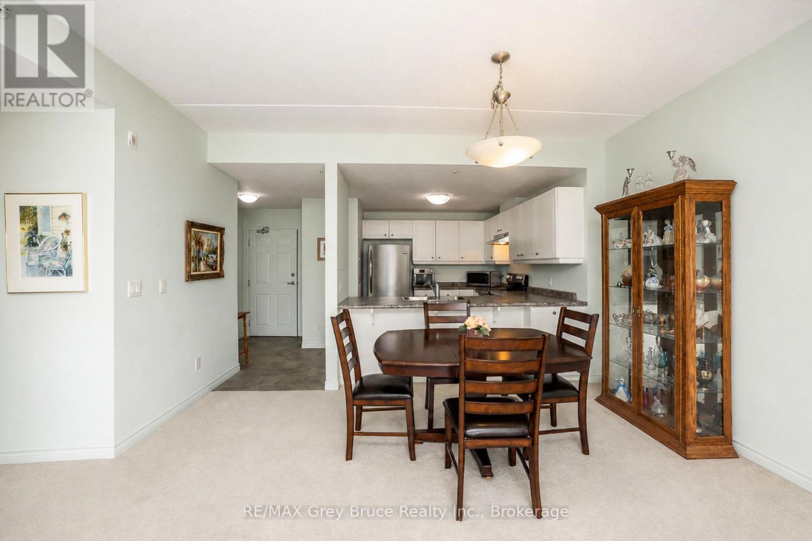 204 - 1050 1st Avenue W Property Photo 11