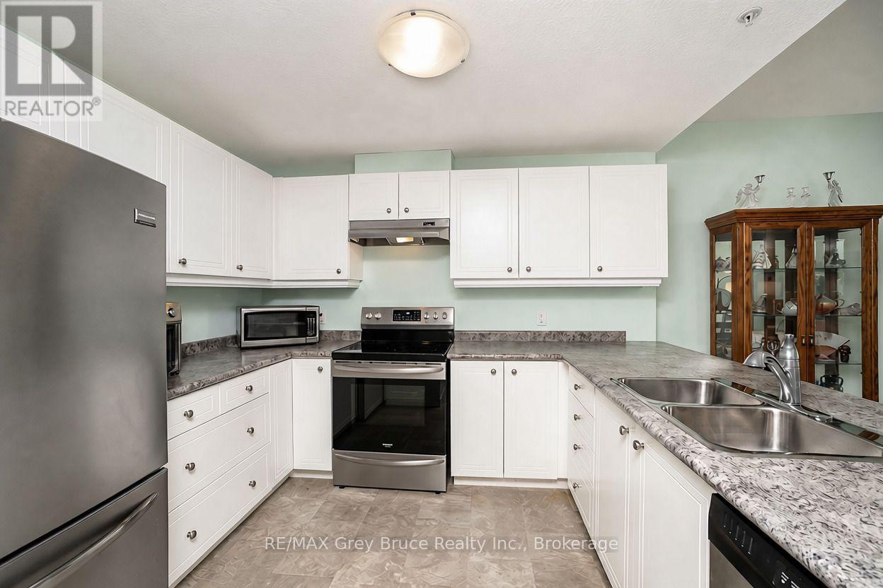 204 - 1050 1st Avenue W Property Photo 13