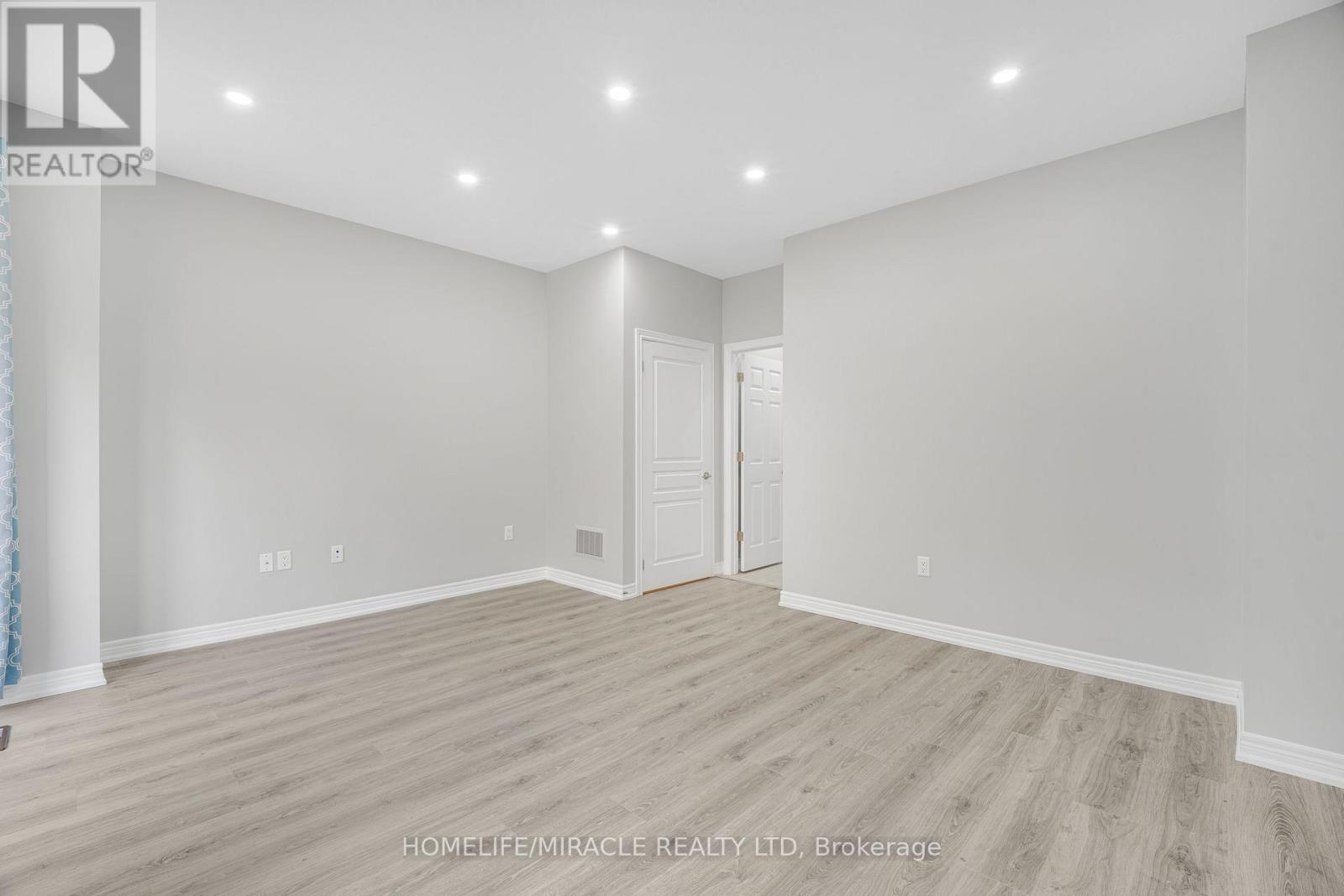 144 - 1890 Rymal Road E Property Photo 13