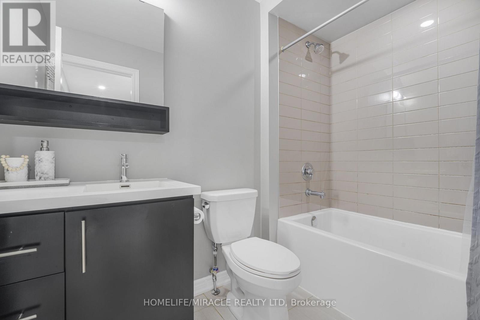 144 - 1890 Rymal Road E Property Photo 41