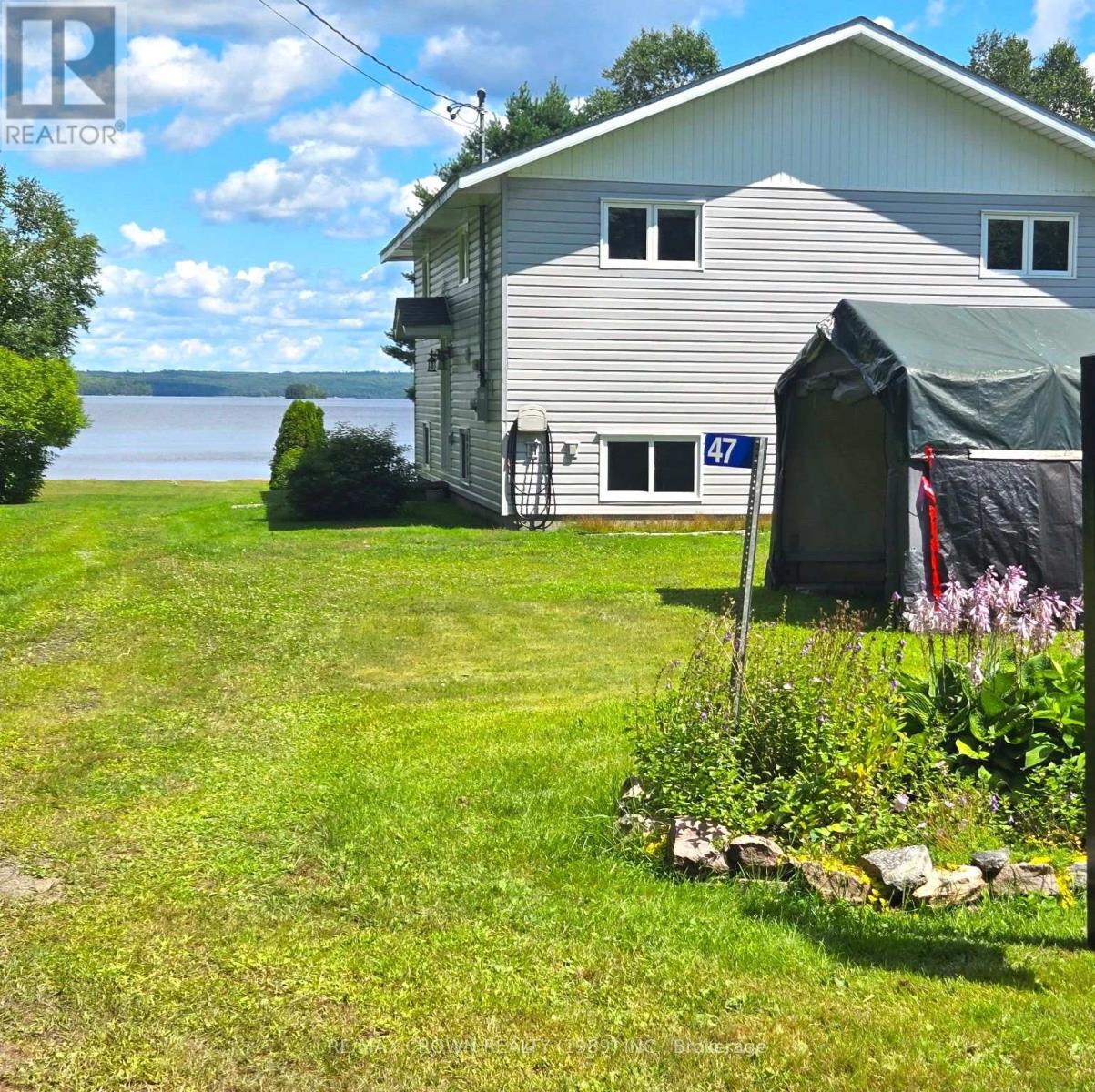47 Sandy Point Road Property Photo 1