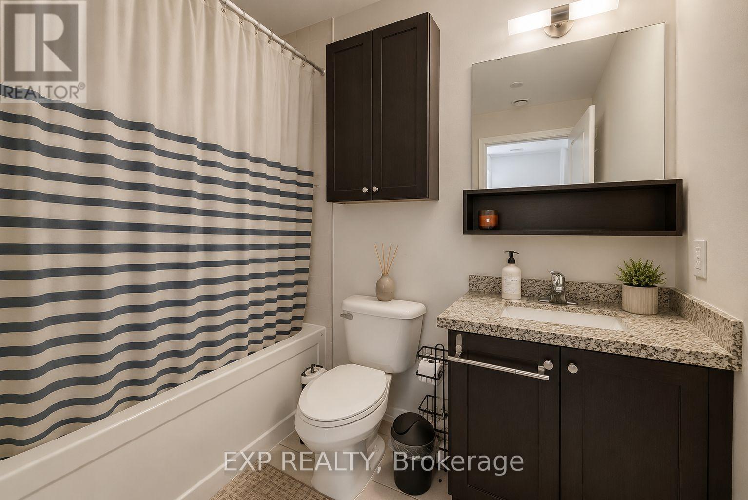 102 - 2750 King Street E Property Photo 10