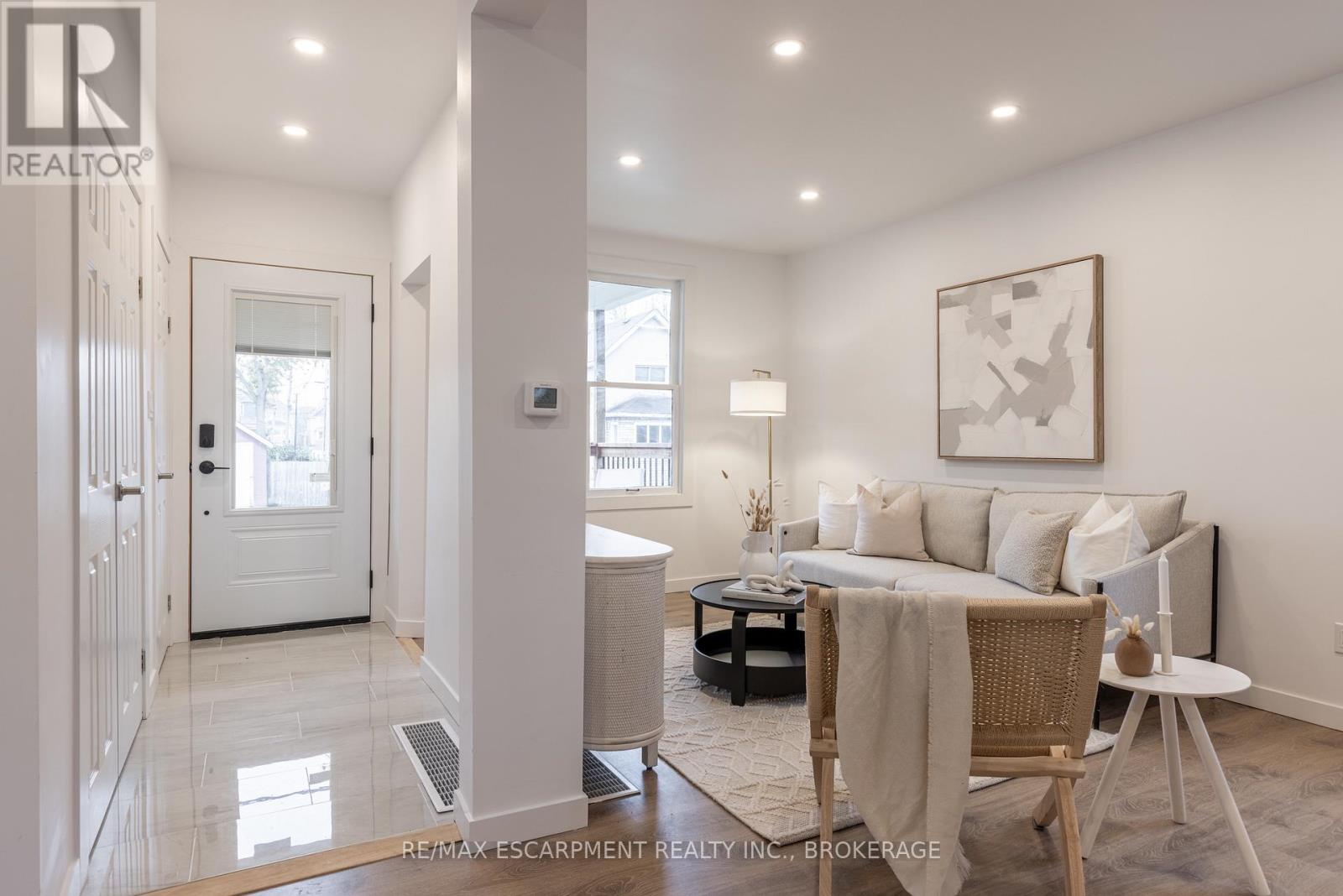 50 Fifth Street Property Photo 4