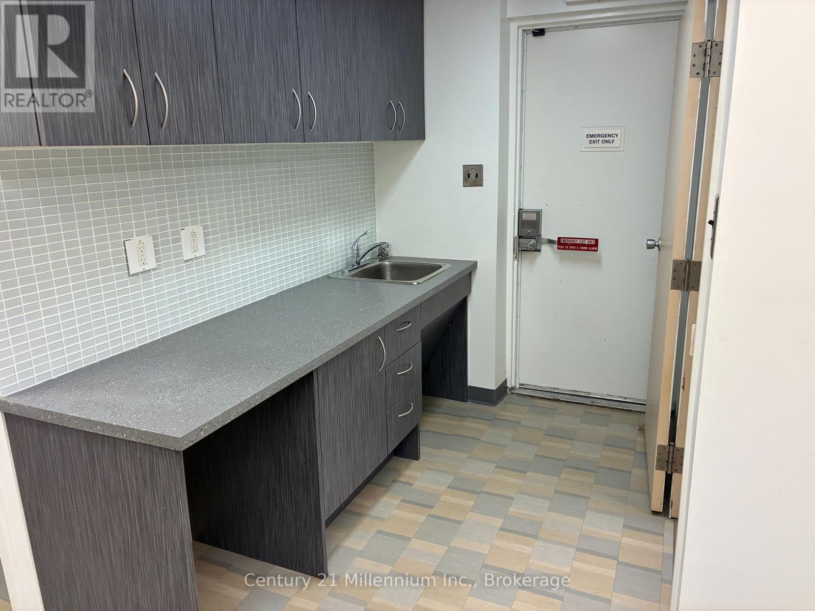 41 Queen Street Property Photo 7
