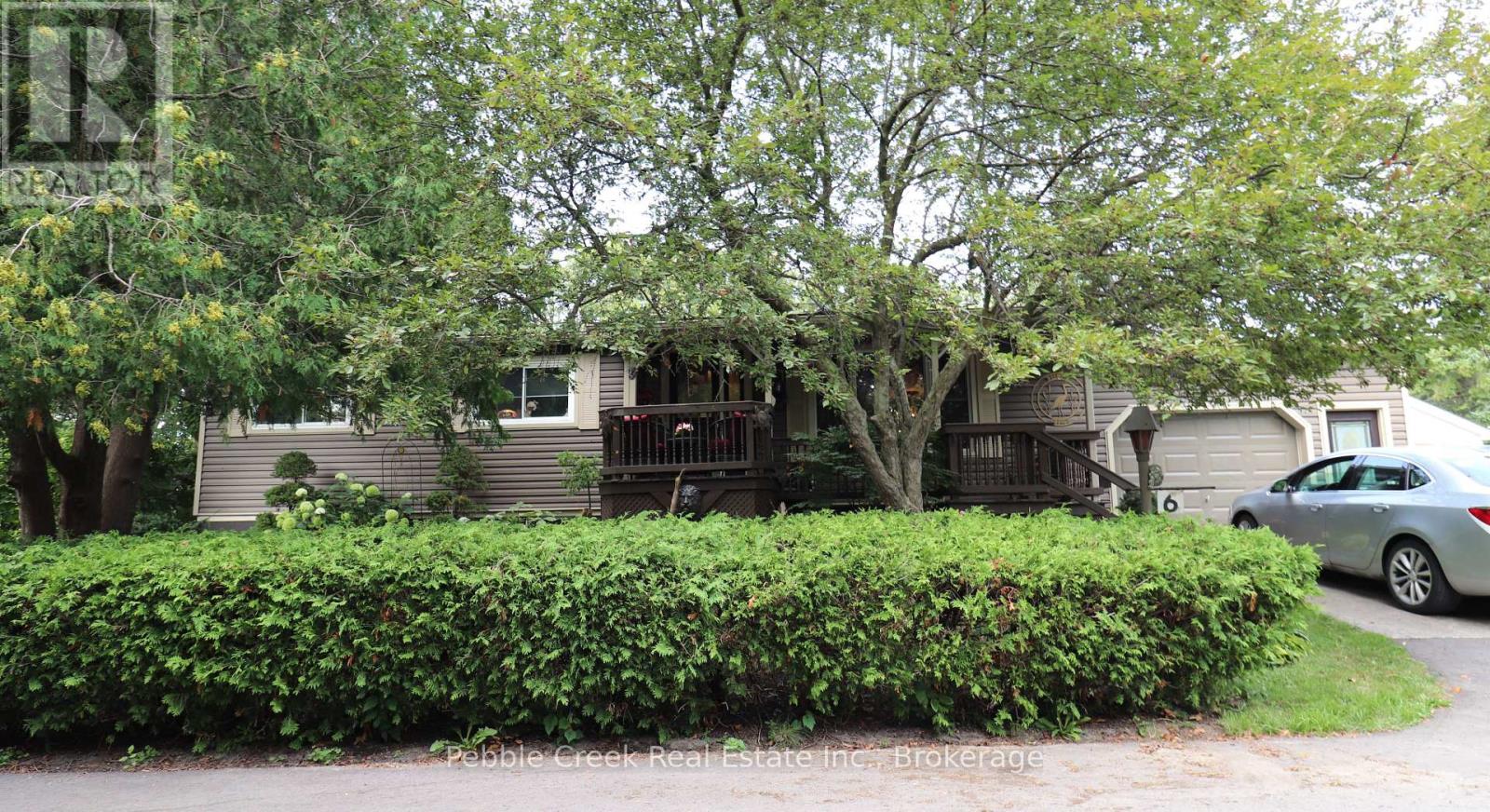 6 Garden Road Property Photo 2