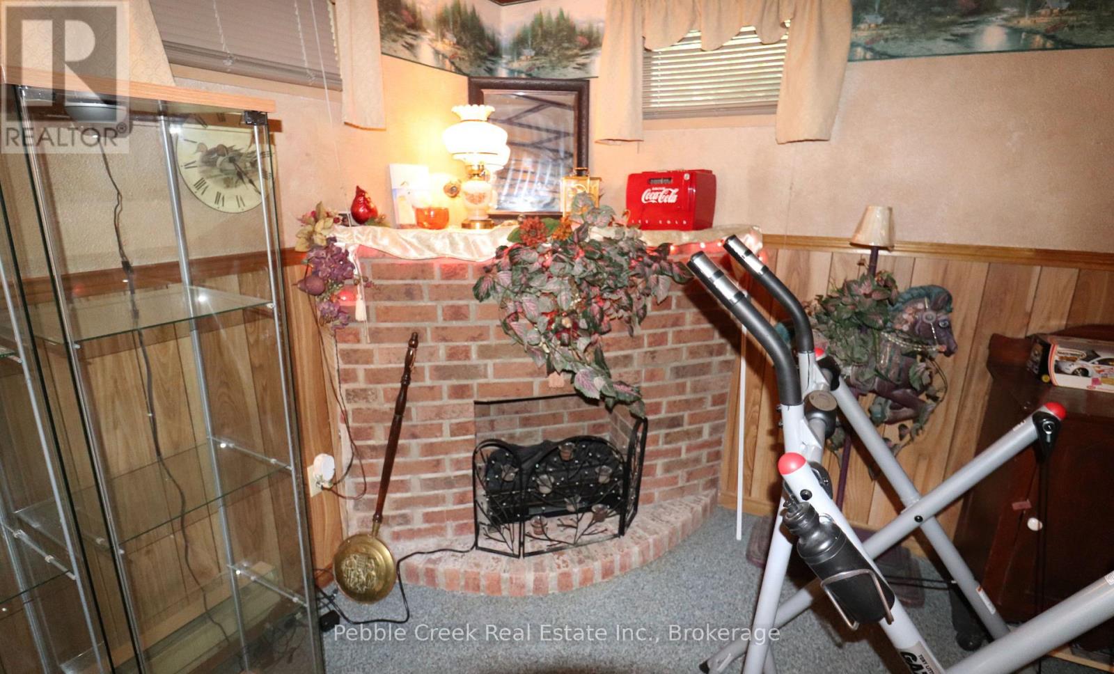 6 Garden Road Property Photo 27