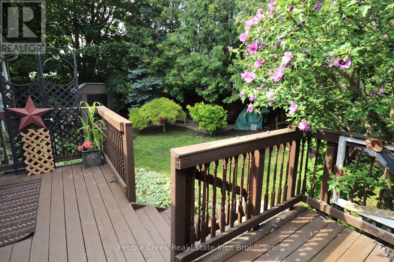 6 Garden Road Property Photo 36