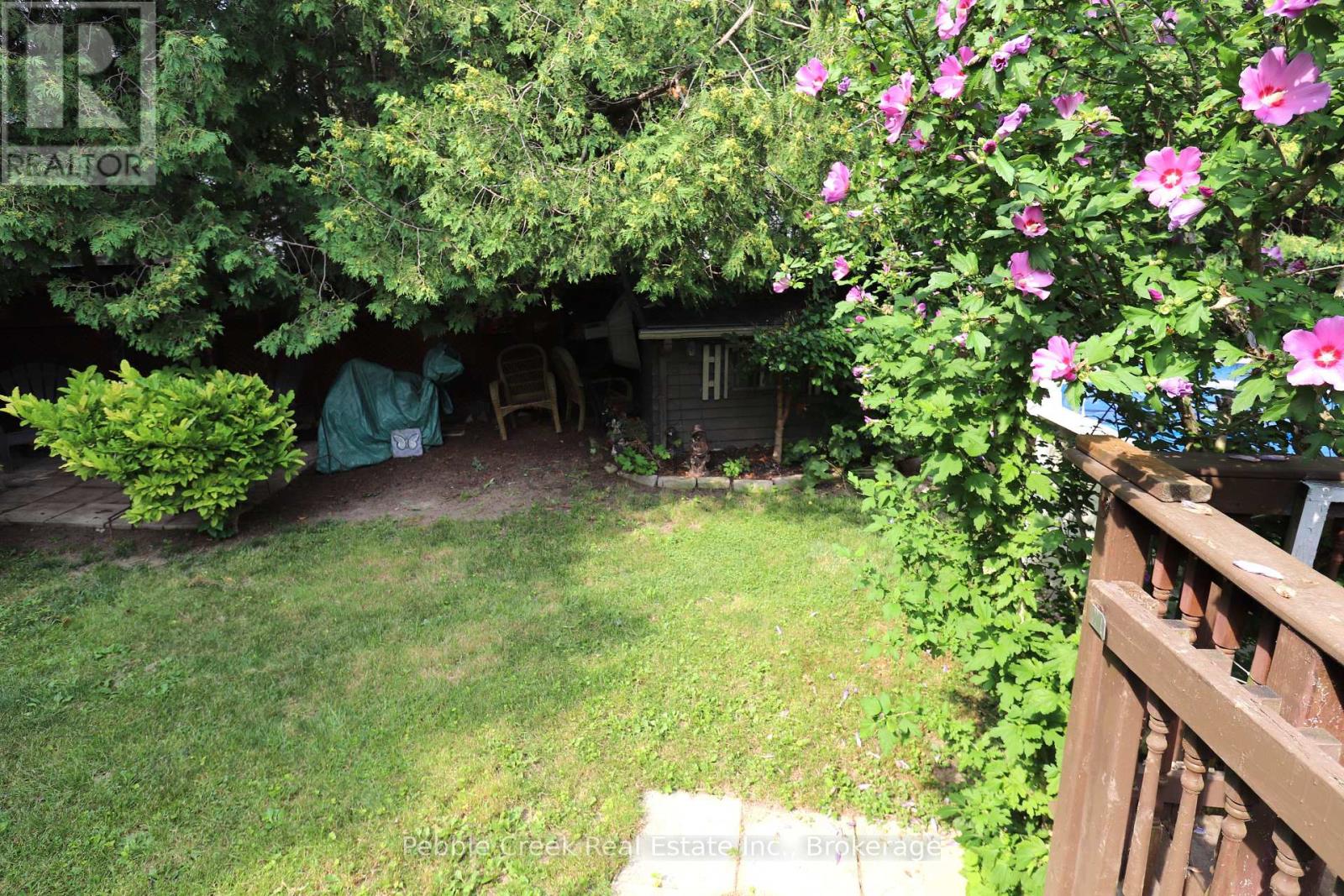 6 Garden Road Property Photo 37
