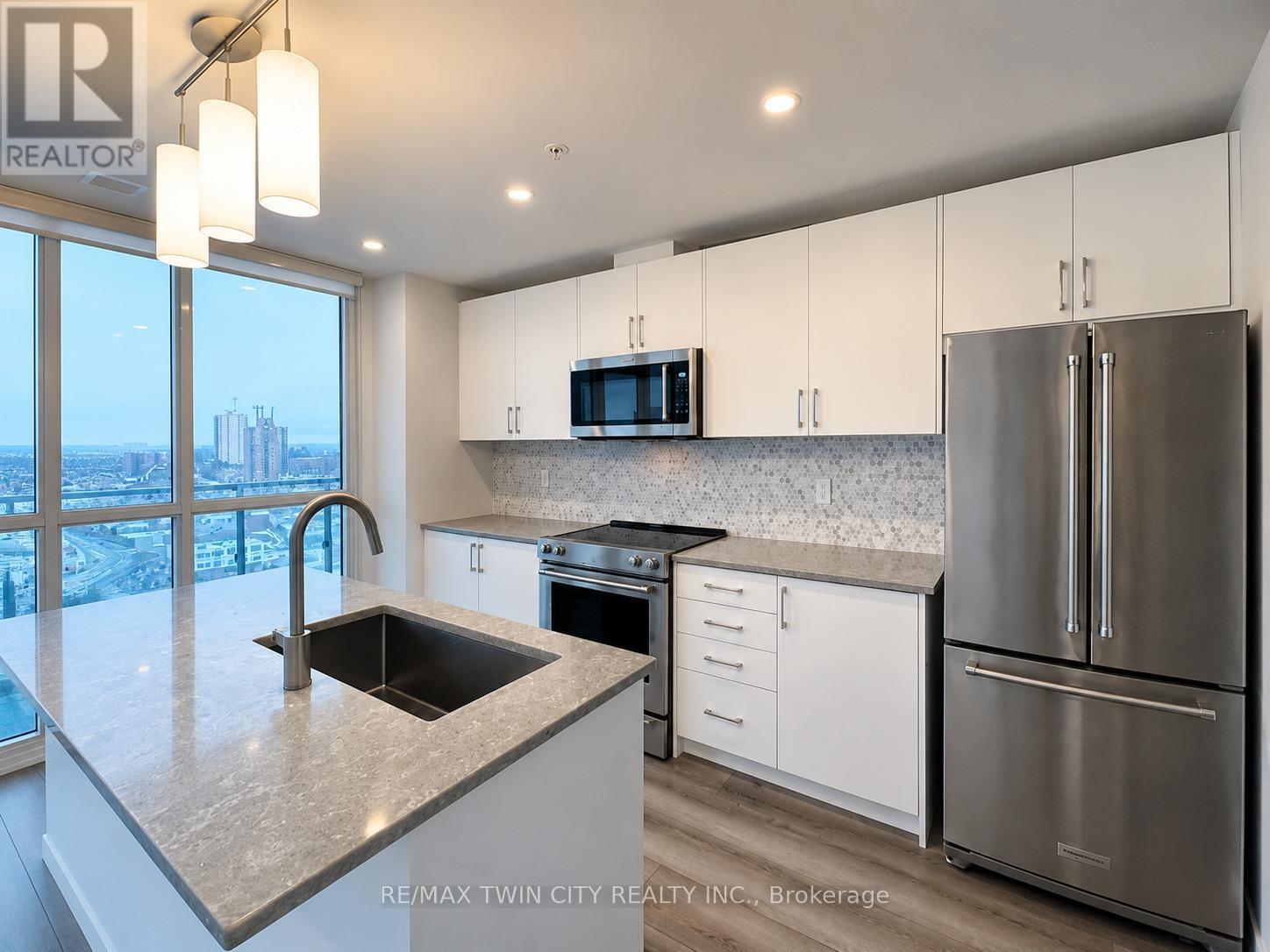 1402 - 60 Charles Street W Property Photo 12