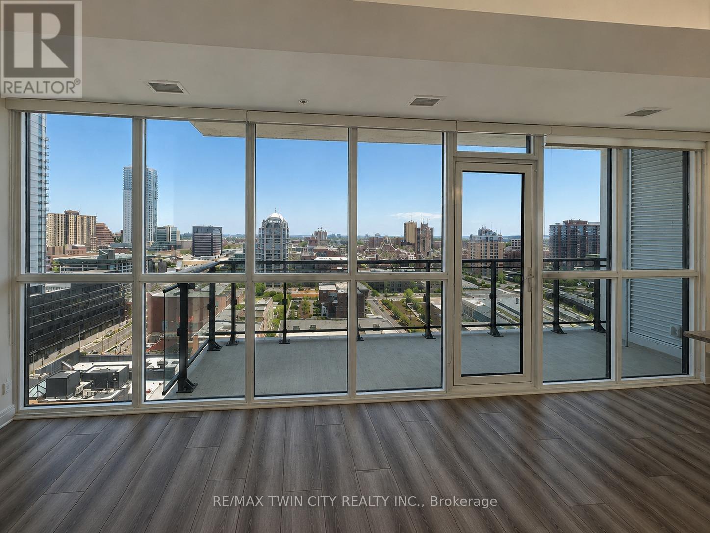 1402 - 60 Charles Street W Property Photo 21