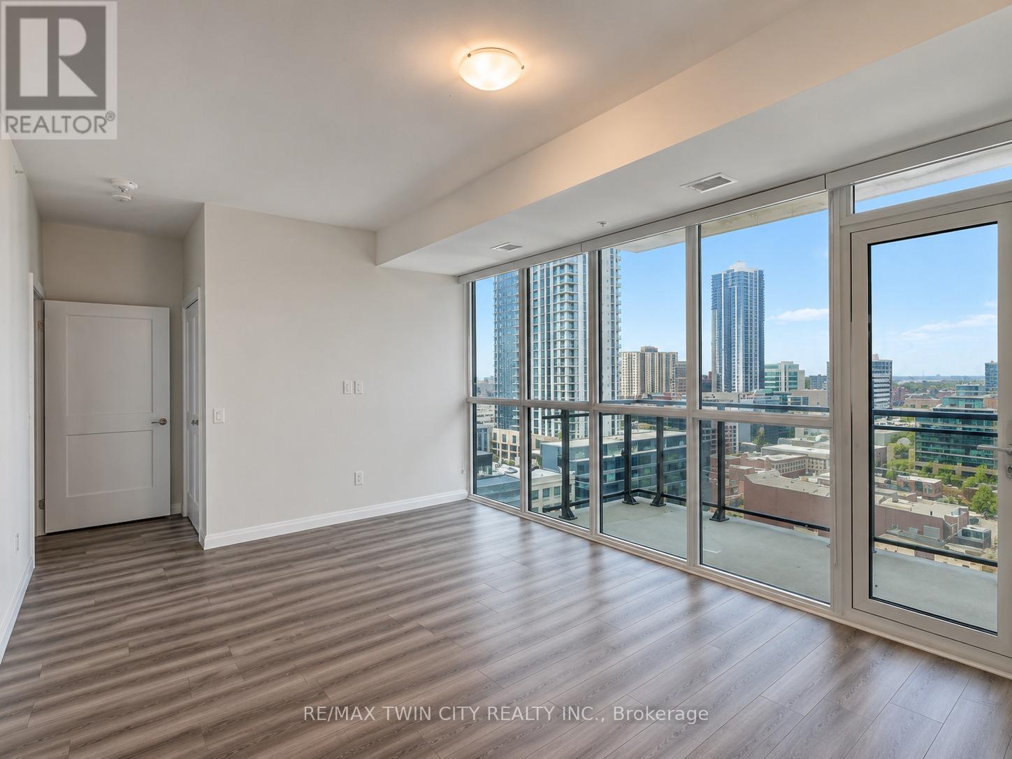 1402 - 60 Charles Street W Property Photo 22