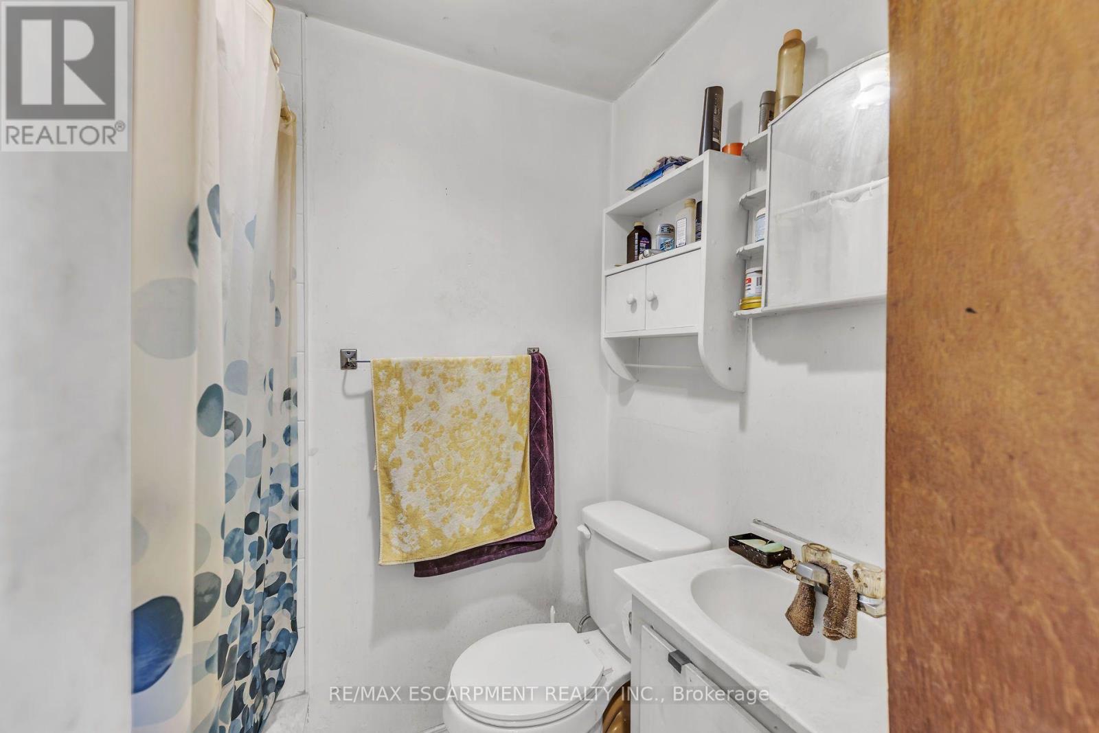 1367 Cannon Street E Property Photo 11