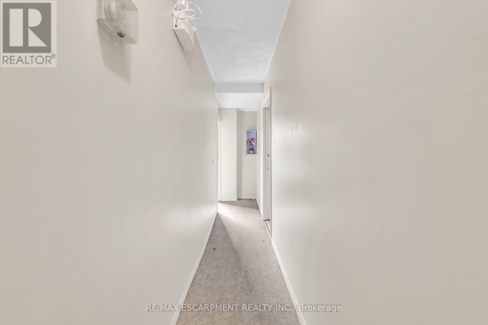 1367 Cannon Street E Property Photo 12