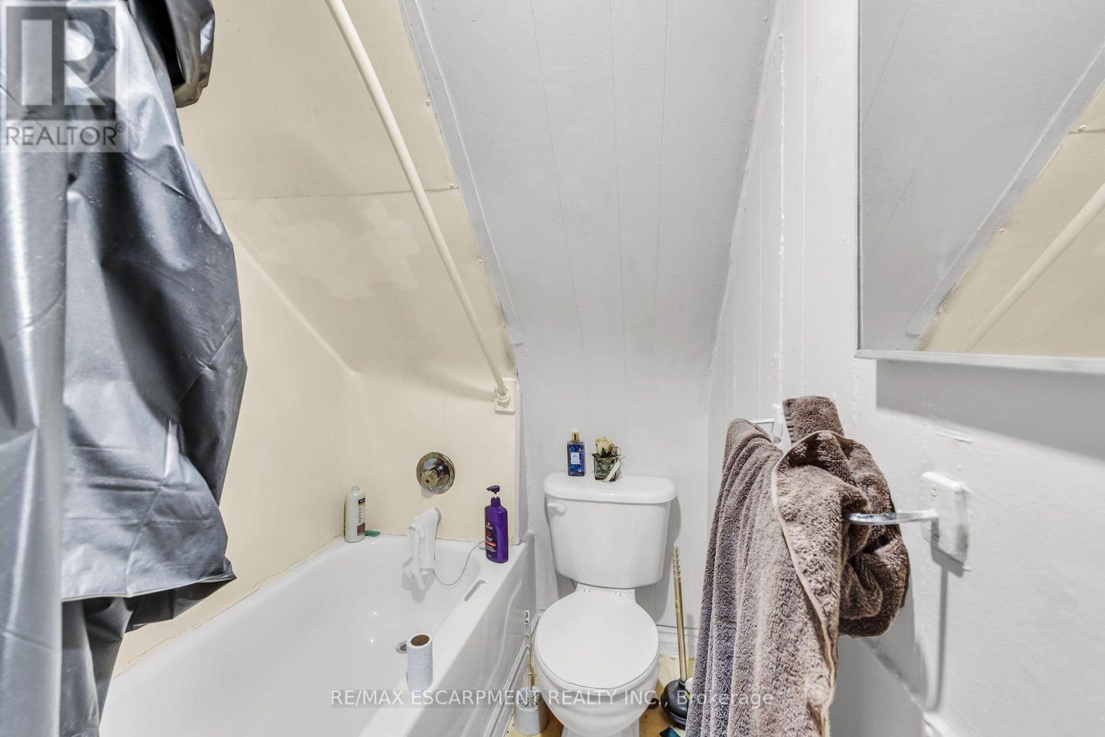 1367 Cannon Street E Property Photo 36