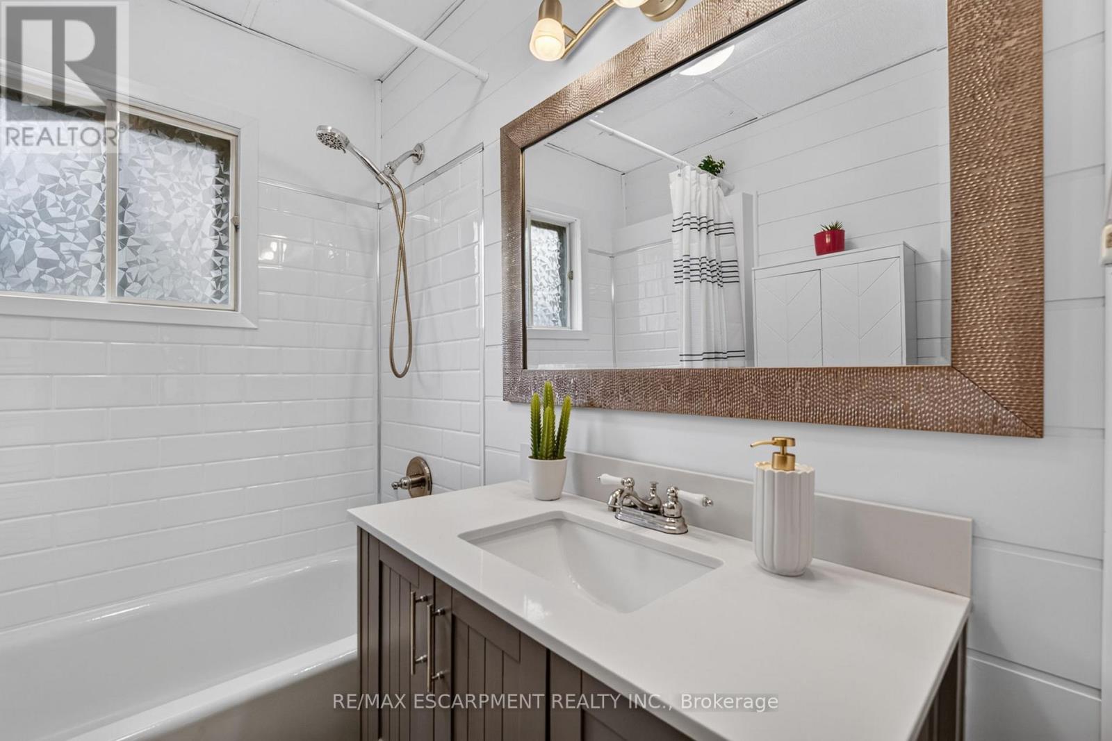333 Simpson Avenue Property Photo 22