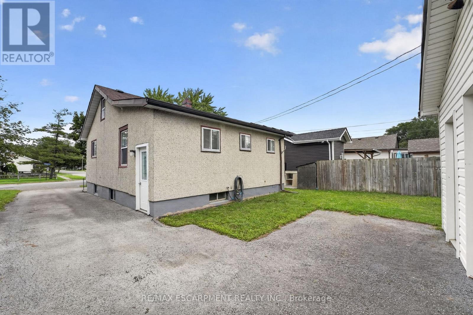 333 Simpson Avenue Property Photo 35