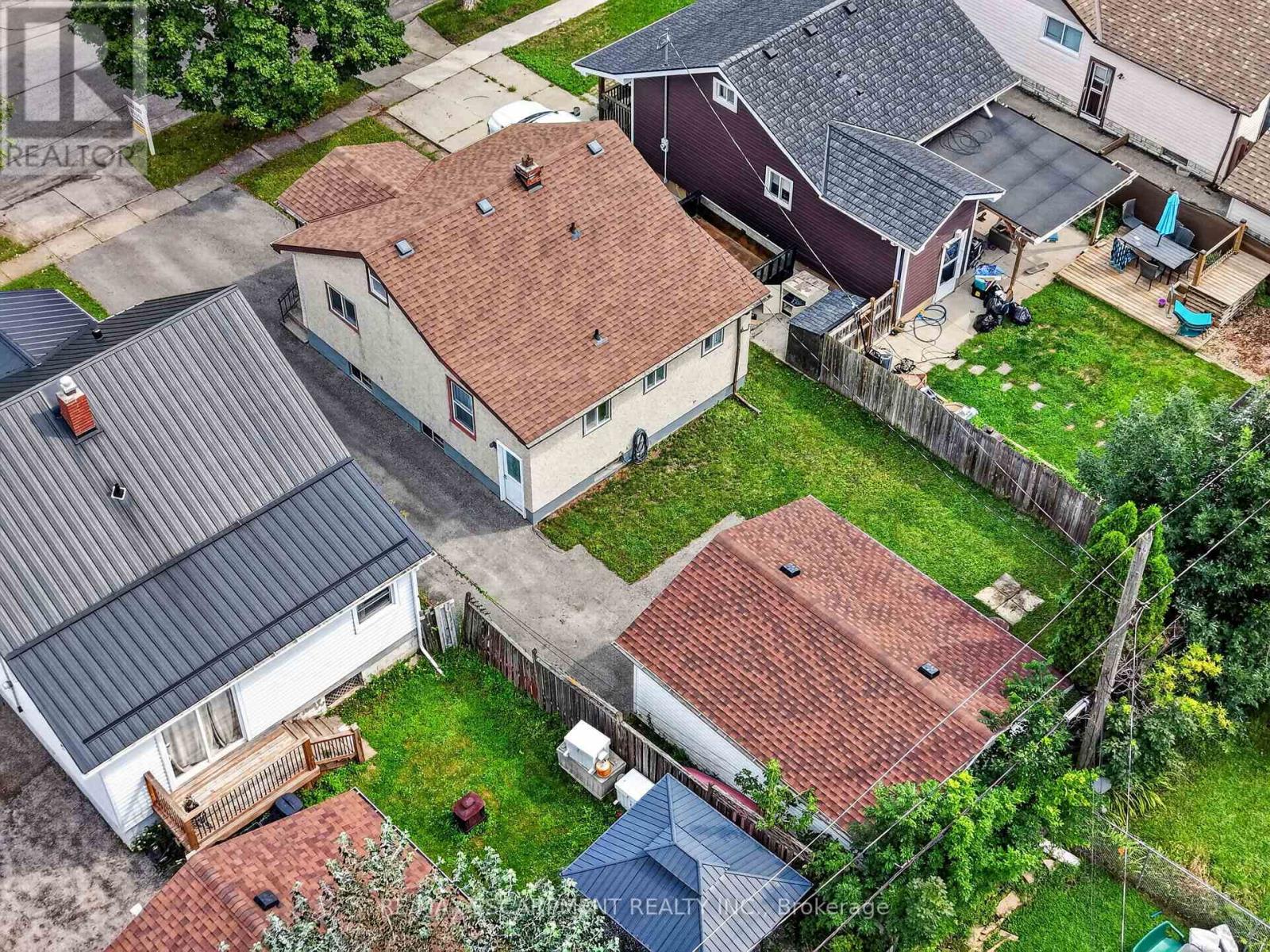 333 Simpson Avenue Property Photo 38