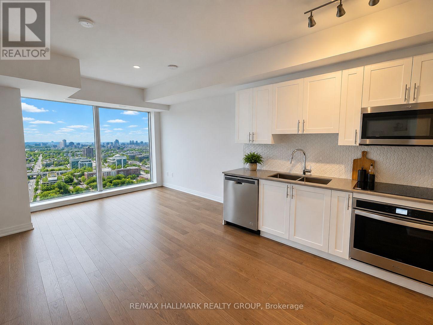 3002 - 805 Carling Avenue Property Photo 2