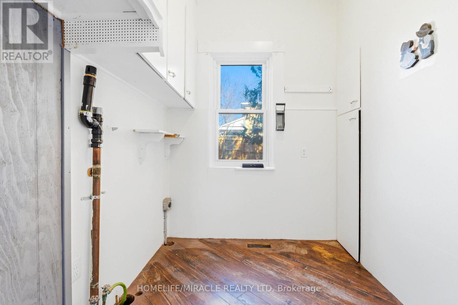 114 Frances Street Property Photo 18