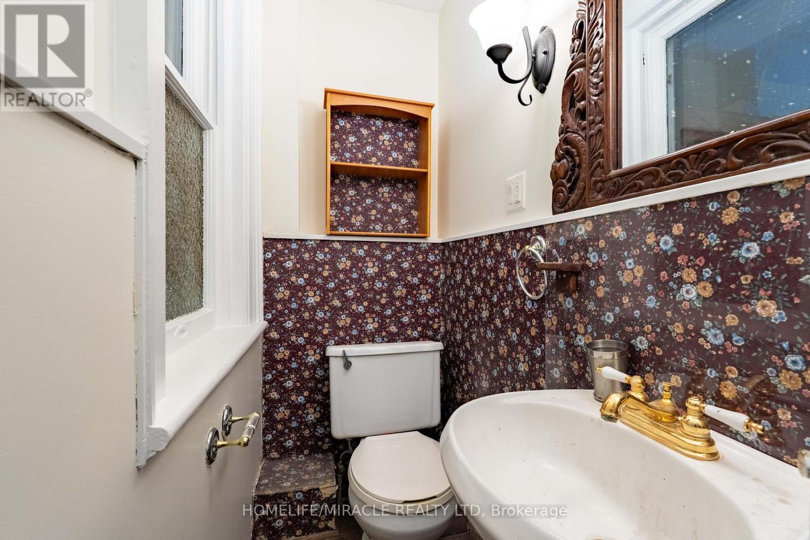 114 Frances Street Property Photo 19