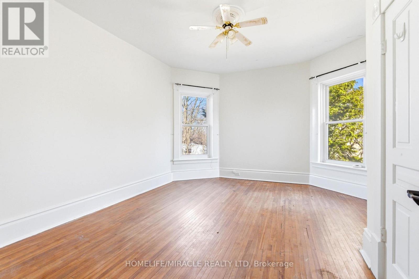 114 Frances Street Property Photo 25