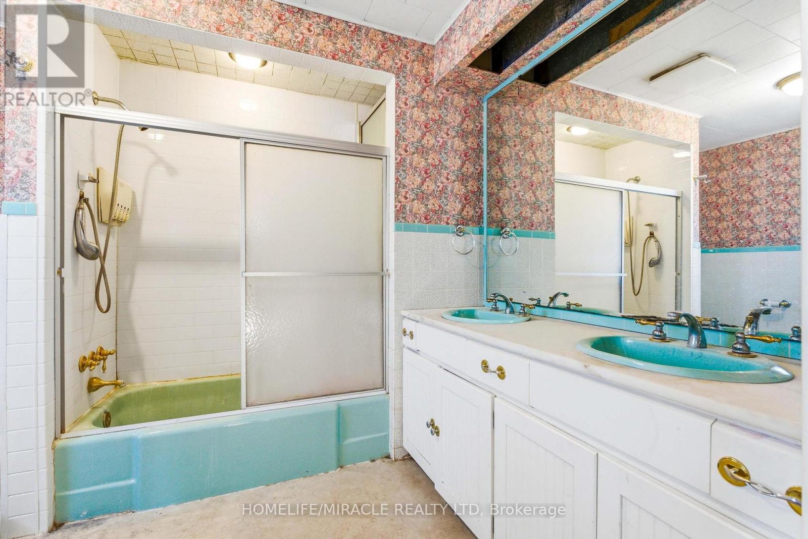 114 Frances Street Property Photo 29