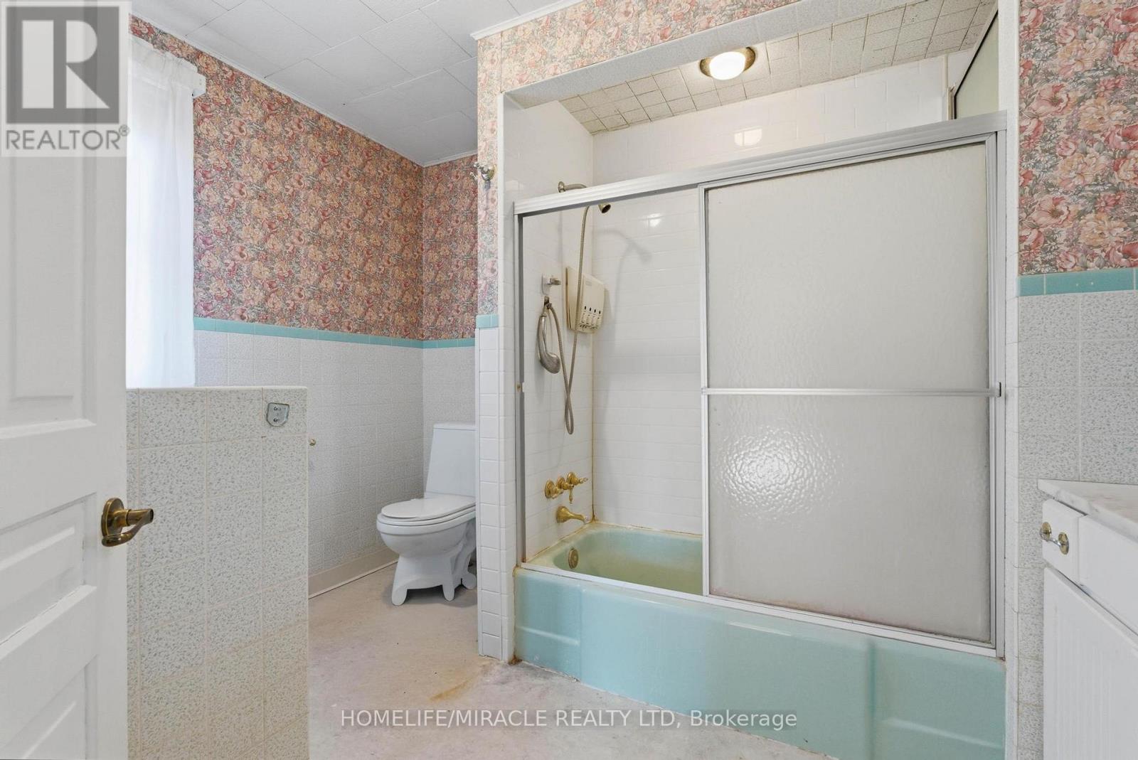 114 Frances Street Property Photo 30