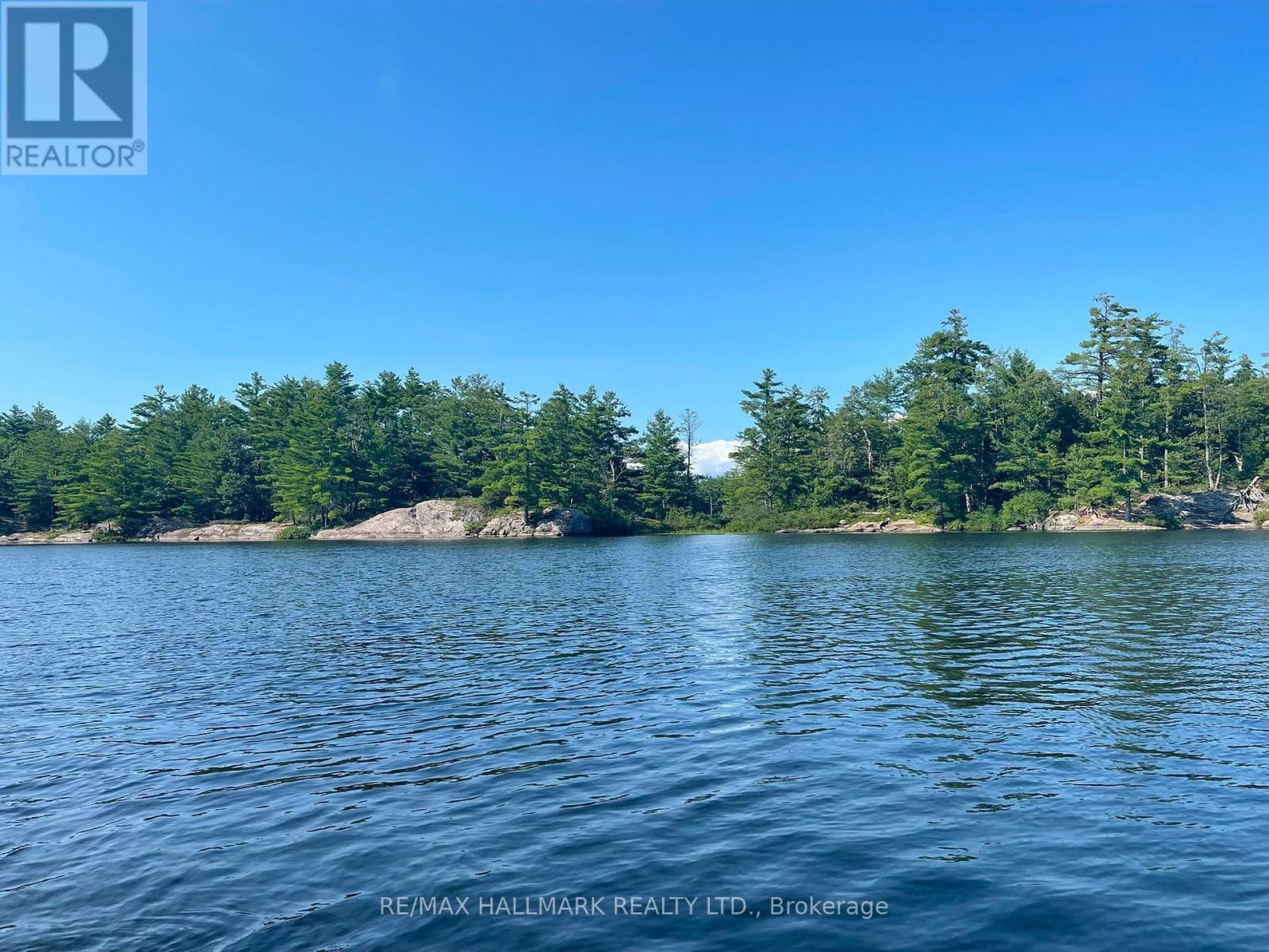 1039 Sniders Bay Road Property Photo 20
