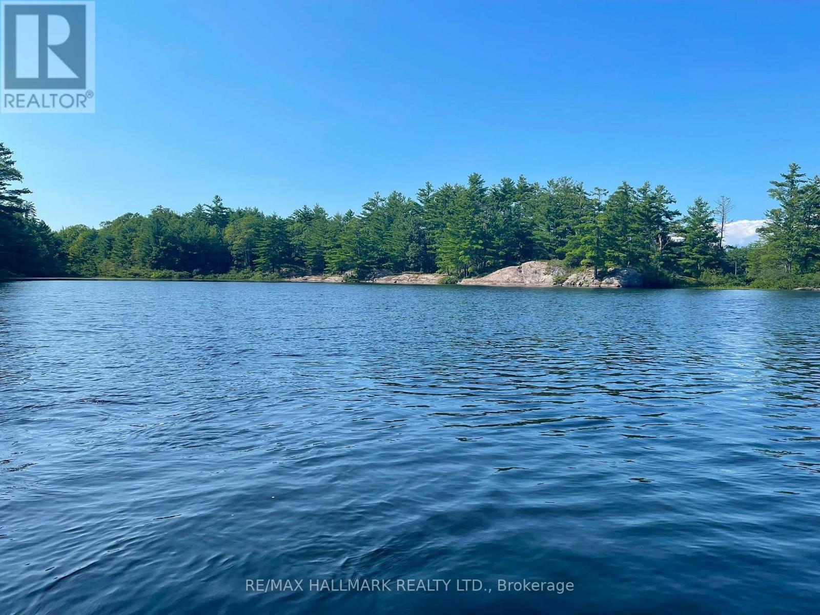 1039 Sniders Bay Road Property Photo 26