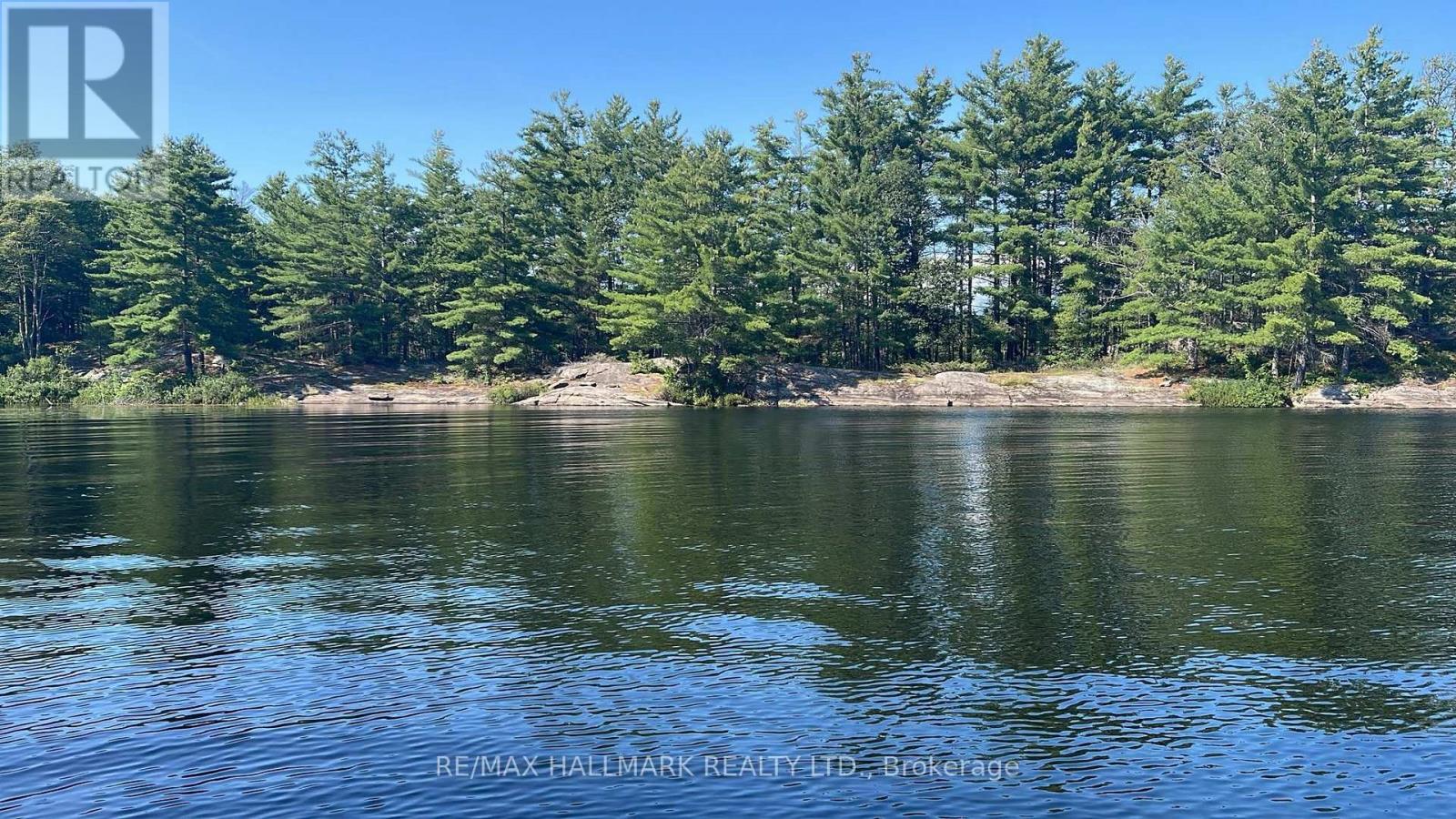 1039 Sniders Bay Road Property Photo 35