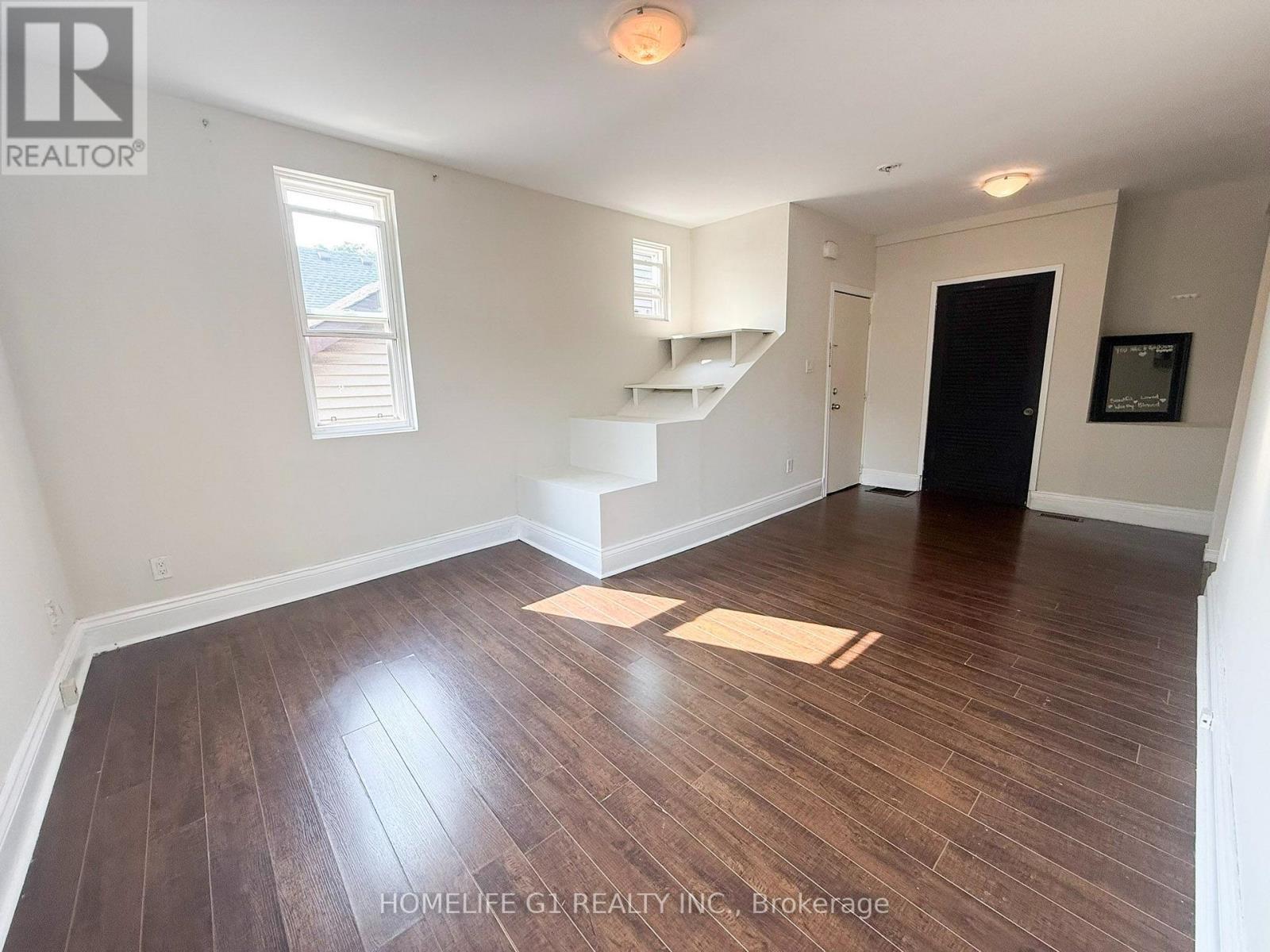 2 - 288 Hunter Street W Property Photo 2