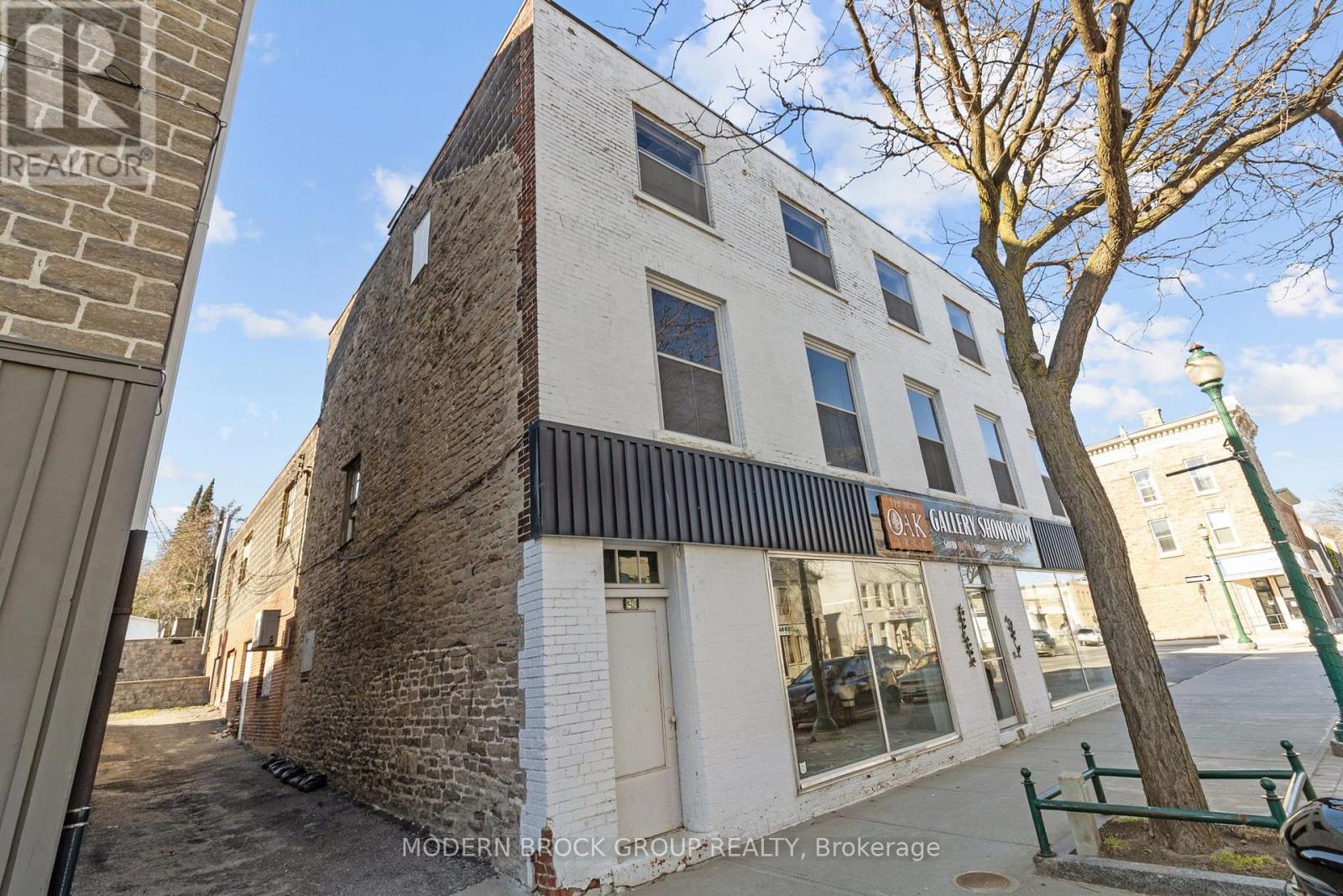 26 King Street E Property Photo 6