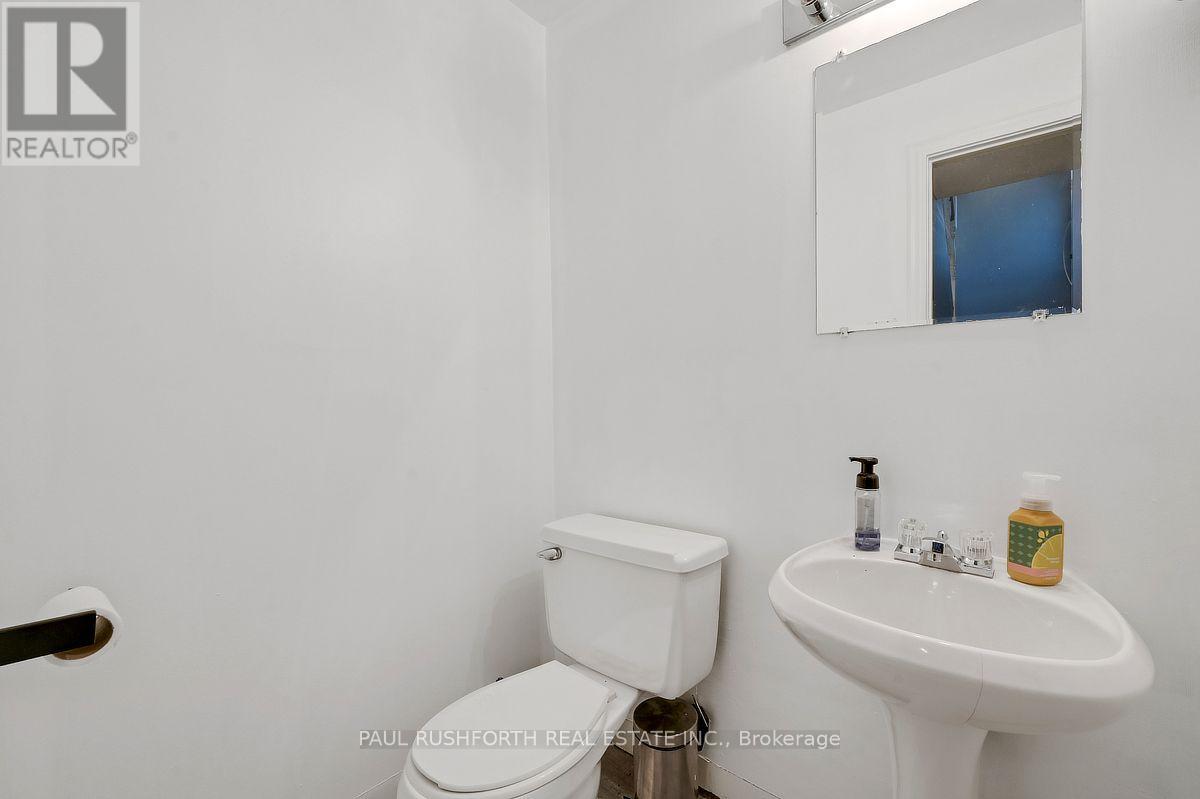D - 5 Sonnet Crescent Property Photo 20