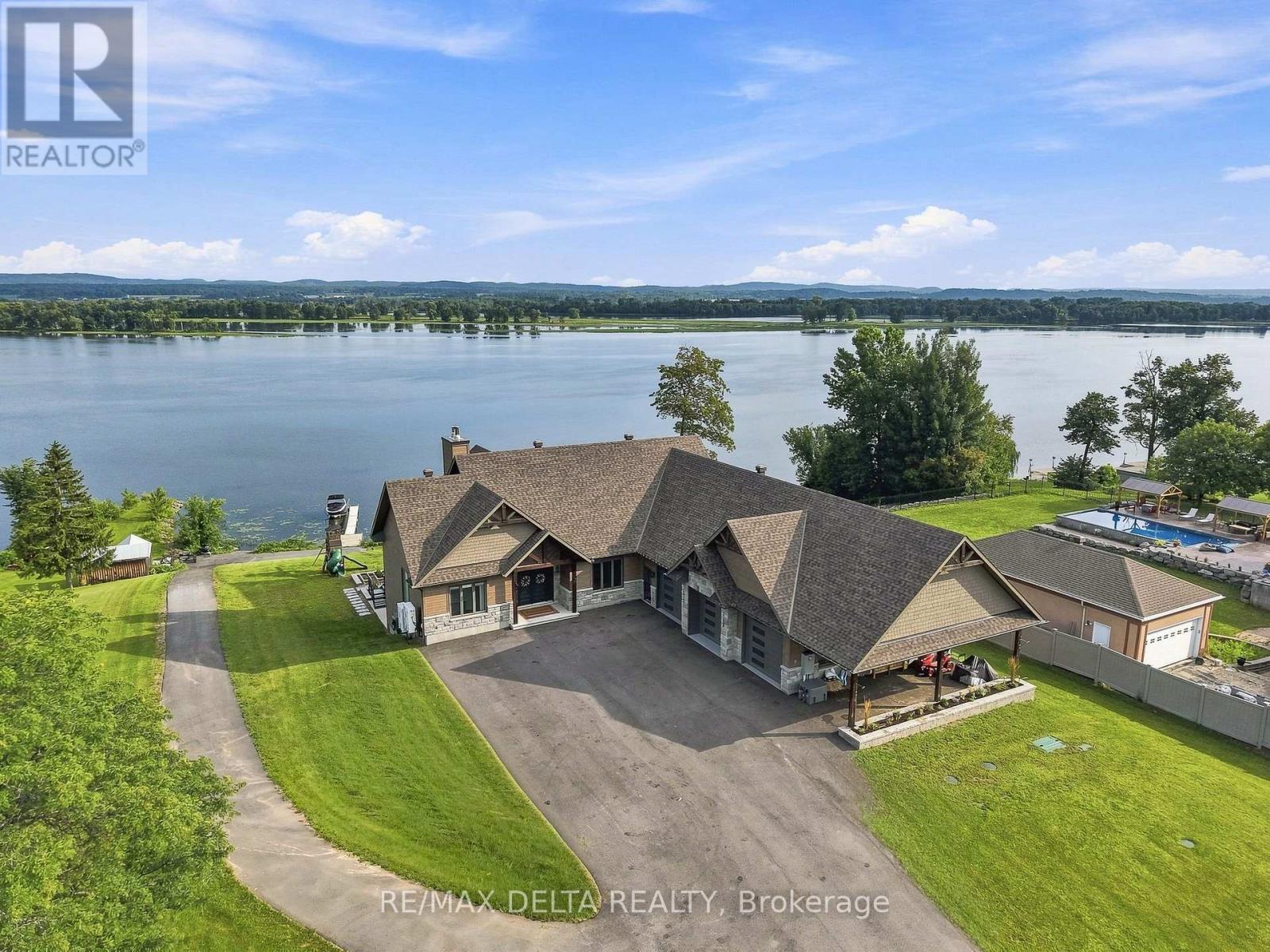 3815 Old Highway 17 Road Property Photo 1