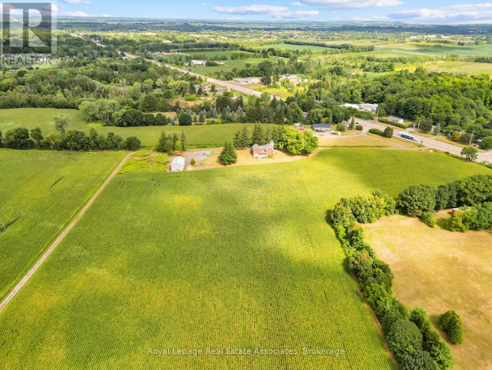 783 Highway 6 N Property Photo 2