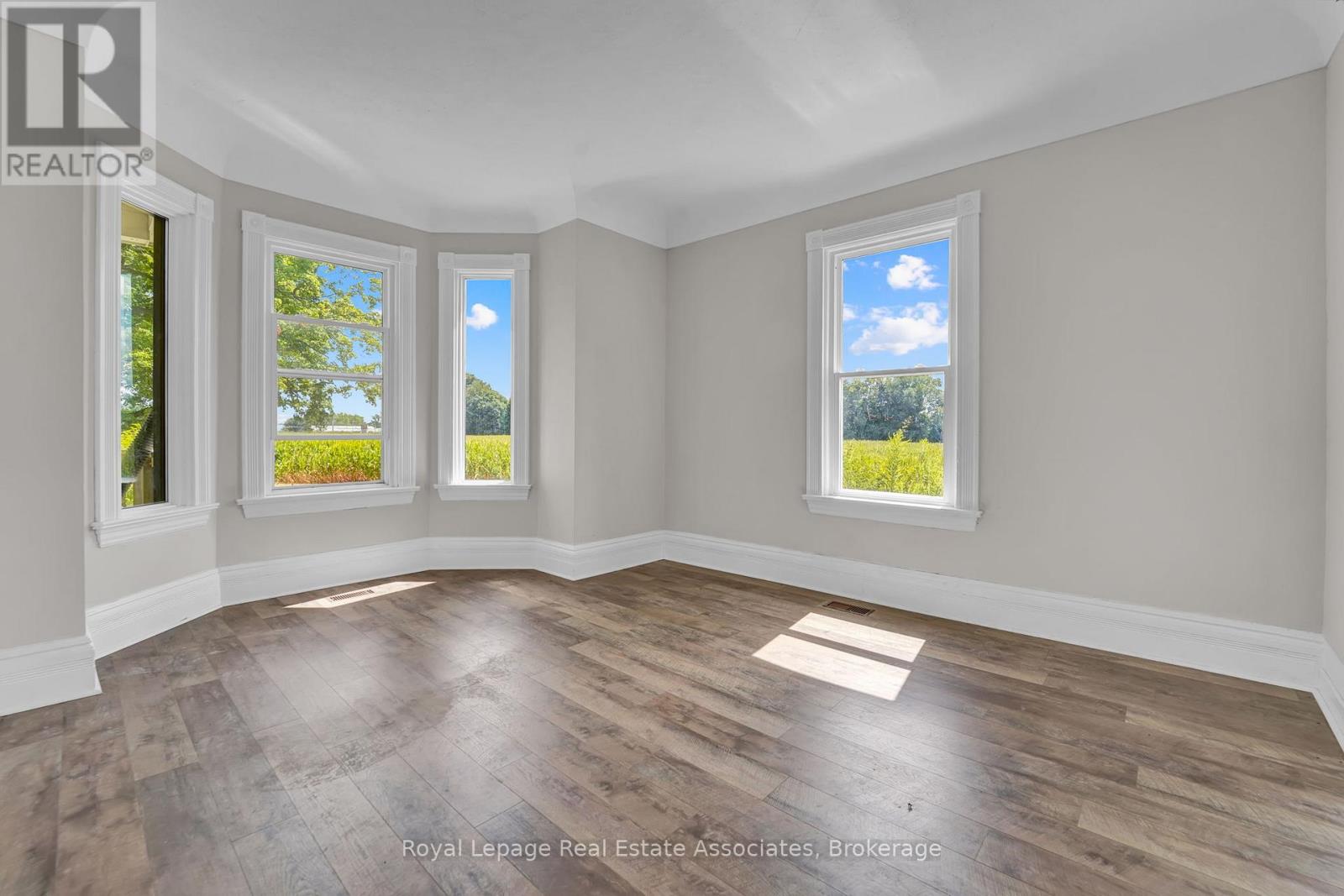 783 Highway 6 N Property Photo 19