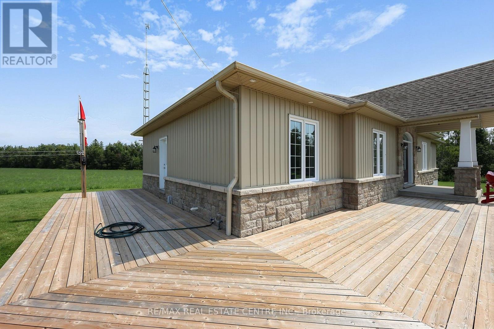 398019 5th Line Property Photo 49