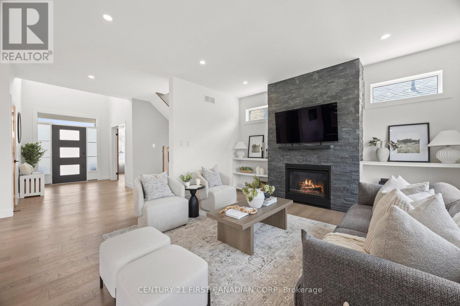 10 Beaty Lane Property Photo 13