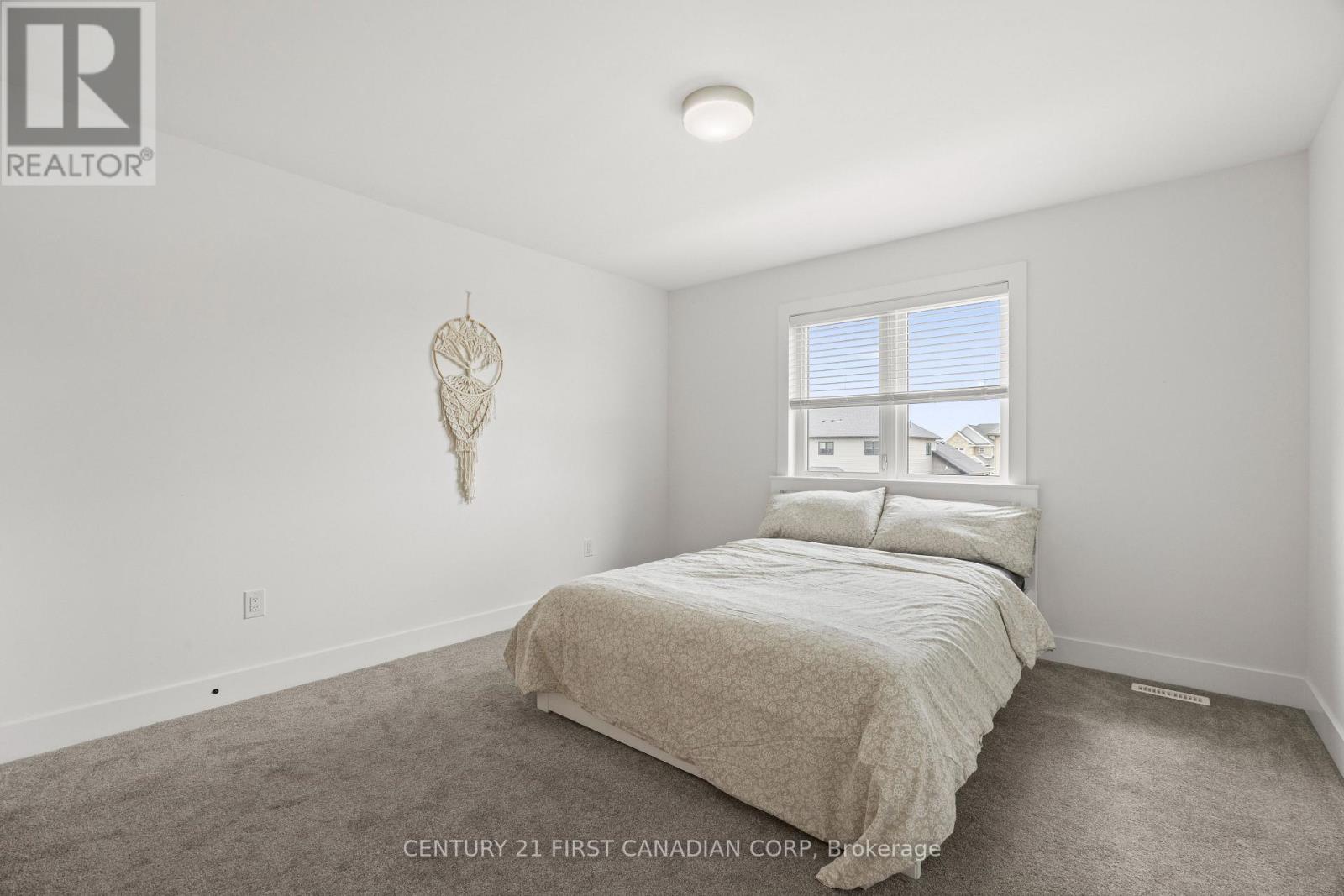 10 Beaty Lane Property Photo 34