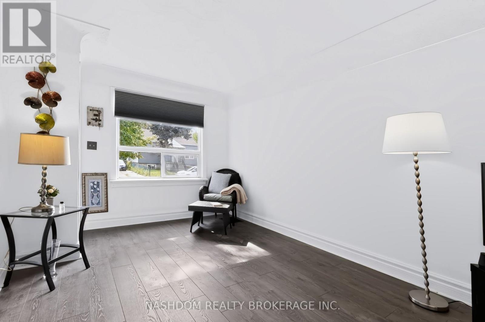 703 Brighton Avenue Property Photo 3