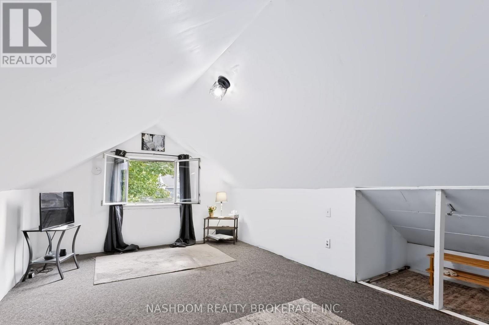703 Brighton Avenue Property Photo 19