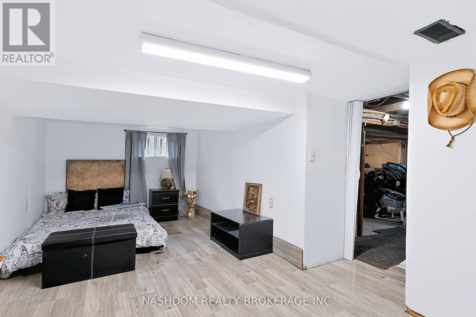 703 Brighton Avenue Property Photo 26