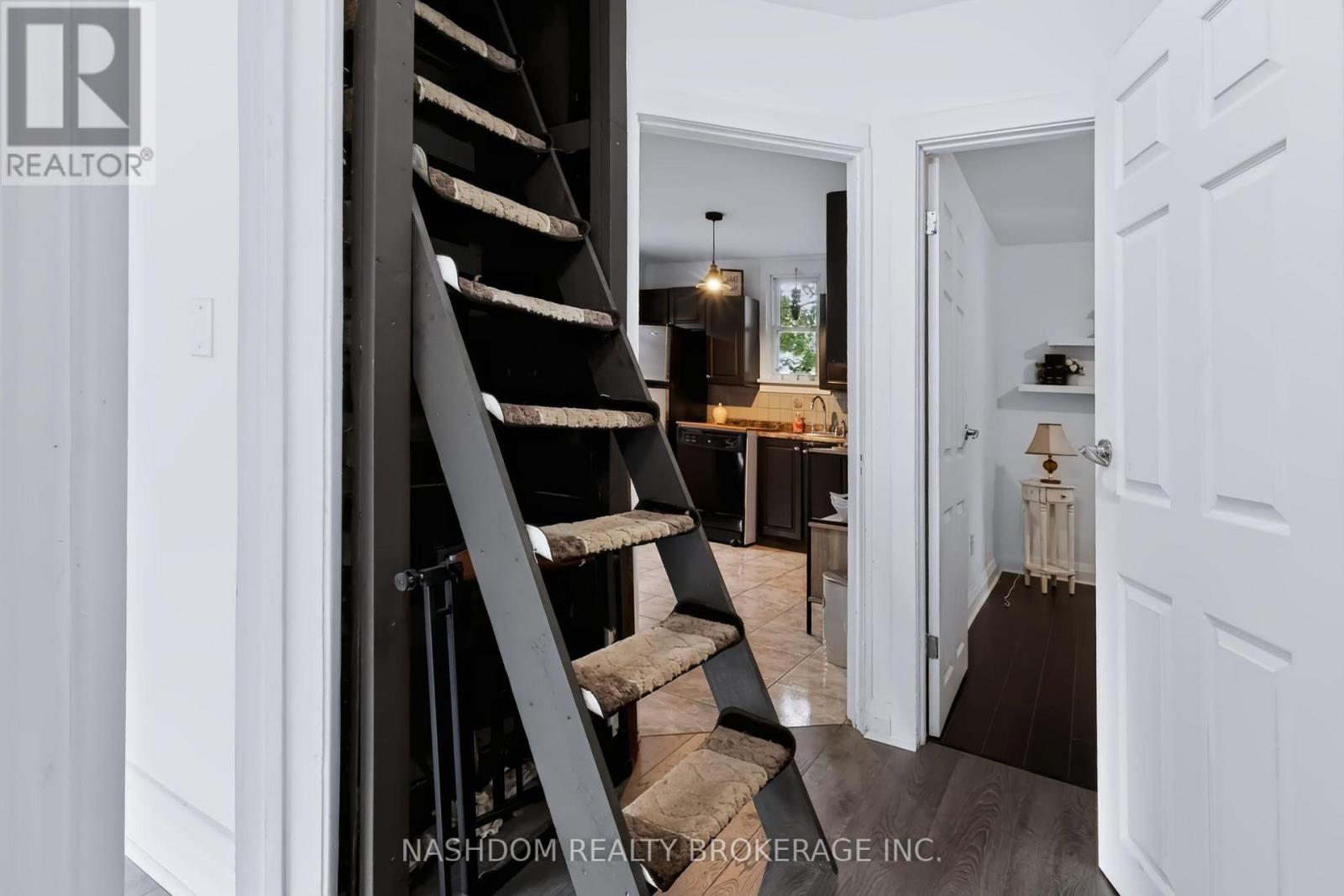 703 Brighton Avenue Property Photo 28