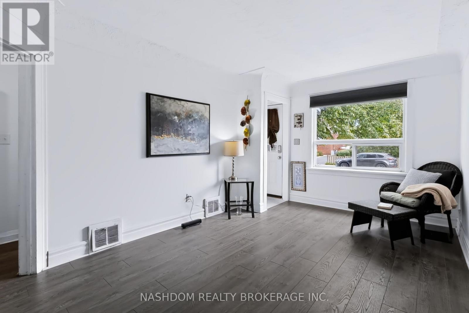 703 Brighton Avenue Property Photo 33
