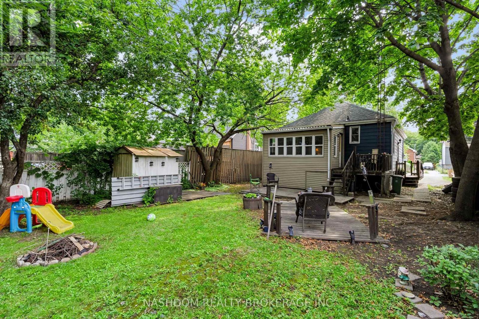 703 Brighton Avenue Property Photo 44